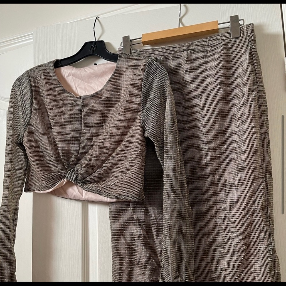 Missguided two piece set - Picture 3 of 4
